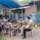 Bhabinkamtibmas Melayat, Beri Dukungan Langsung ke Keluarga Warga Binaan yang Berduka