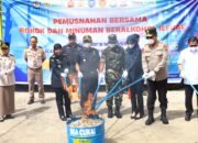 Kapolda Sulsel Hadiri Pemusnahan Rokok dan Minuman Beralkohol Ilegal oleh Kanwil DJBC Sulbagsel