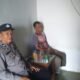 Sambangi Ketua RW, Bhabinkamtibmas Polsek Pangkajene Serap Aspirasi Warga Bonto Panno