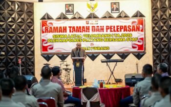 Penuh Haru dan Kehangatan, AKBP Edy Sabhara Lepas Siswa Latja Polres Pinrang Kembali ke SPN