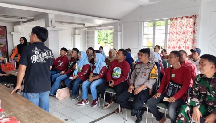 Sosialisasi siaga bencana dalam Penanggulangan Bencana Daerah Kab  Pangkep.