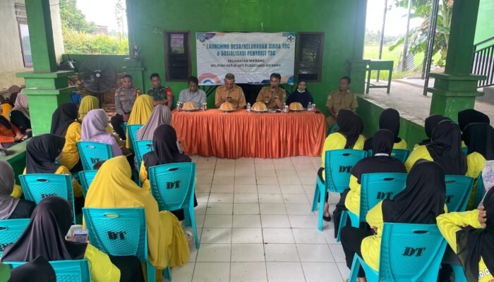 Bhabinkamtibmas Desa Tamangapa Hadiri Sosialisasi Penyuluhan Penyakit Tuberculosis (TBC) di Di Baruga Kantor Desa Tamangapa