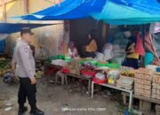 Patroli Dialogis di Pasar Tradisional Bonto-Bonto, Bhabinkamtibmas Polsek Ma’rang Sampaikan Pesan Kamtibmas