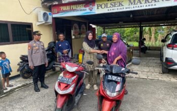 Wakapolsek Ma’rang Mediasi Dua Ibu Rumah Tangga yang Tertukar Motor di Pasar Bonto-Bonto