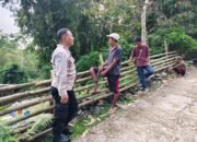Bhabinkamtibmas Desa Tompo Bulu Sambangi Warga, Ajak Jaga Kamtibmas dan Kerukunan Bermasyarakat