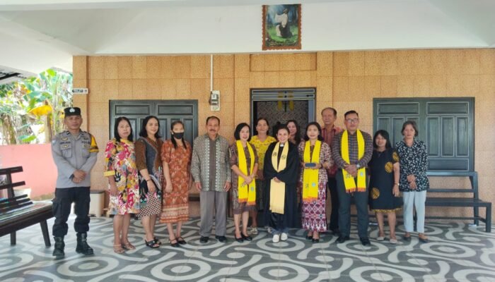 Pengamanan Ibadah Mingguan, Bhabinkamtibmas Polsek Ma’rang Hadir Berikan Rasa Aman Jemaat Gereja Klasis Mappatuo