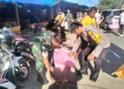 Sinergi TNI-Polri dan Pemerintah Gelar Karya Bakti Bersihkan Pasar Sentral Pangkajene Sambut HUT ke-69 Kodam Hasanuddin