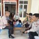 Jalin Silaturahmi Lewat “Coffee Morning”, Bhabinkamtibmas Mappasaile Titip Pesan Kamtibmas ke Staf Kelurahan