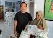 Pemerintah Kelurahan Bontoa Apresiasi Pengawalan Bhabinkamtibmas pada Penyaluran Bantuan Pangan