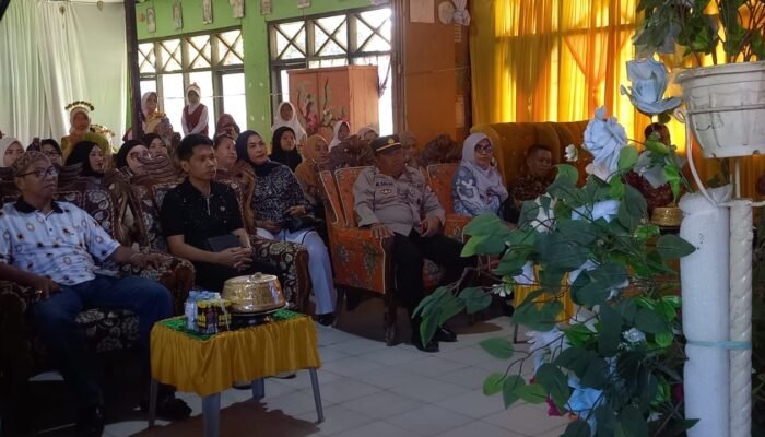 22 Murid Kelas VI UPT SDN 1/2 Pangkajene Resmi Dilepas dan Ditamatkan