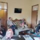 Bhabinkamtibmas Polsek Pangkajene Mediasi Permasalahan Pemasangan CCTV di Masjid Nurul Huda Bonto Perak