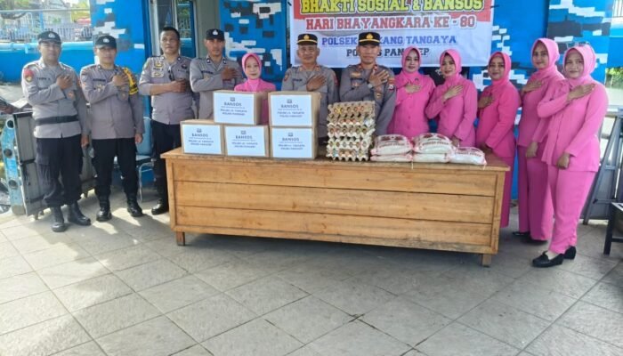 Sambut Hari Bhayangkara ke-80, Polsek Liukang Tangaya Gelar Bakti Sosial untuk Masyarakat Kepulauan