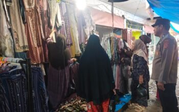 Ps. Kanit Binmas Polsek Ma’rang Patroli dan Sambang Pasar Tradisional Bonto-Bonto