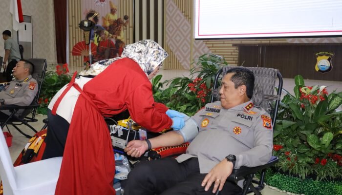 Polda Sulsel Kumpulkan 278 Kantong Darah dalam Aksi Donor Sambut Hari Bhayangkara ke-80