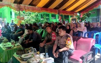 Wakili Kapolsek Pangkajene, Aipda Ihlas Hadiri Pelepasan Siswa SDN 28 Tumampua II: 100% Lulus