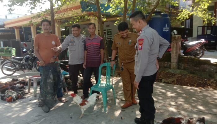 Patroli Dialogis Polsek Pangkajene Pererat Kemitraan dengan Warga, Sampaikan Pesan Kamtibmas