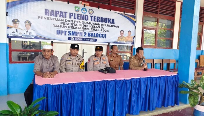 Polsek Balocci Pantau Pengumuman Kelulusan SMP, Imbau Siswa Rayakan dengan Tertib