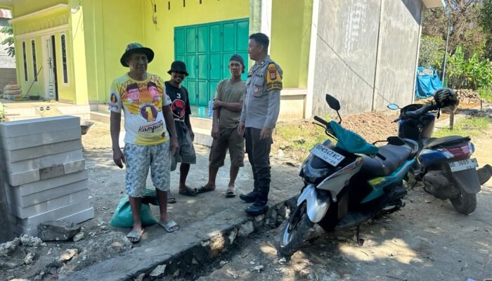Sinergi Polri dan Masyarakat, Bhabinkamtibmas Polsek Ma’rang Sambang Desa Binaan untuk Jaga Kamtibmas