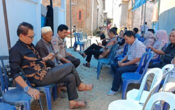 Bhabinkamtibmas Mappasaile Sambangi Warga dan Hadiri Acara Lamaran, Sampaikan Pesan Kamtibmas