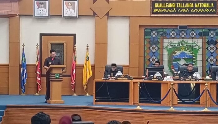 DPRD Pangkep Gelar Paripurna Jawaban Bupati Terhadap Ranperda APBD 2025
