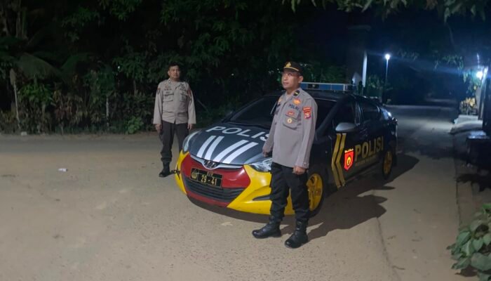 Patroli Dini Hari, Wakapolsek Ma’rang Pimpin Personel Sisir Titik Rawan Cegah Aksi Pencurian