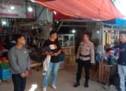 Personel Polsek Pangkajene Gelar Patroli Dialogis di Pasar Sentral Pangkajene, Sampaikan Pesan Kamtibmas