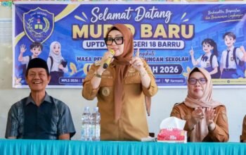 Bupati Andi Ina Tinjau MPLS di Soppeng Riaja, Dorong Siswa Baru Semangat Belajar dan Raih Prestasi