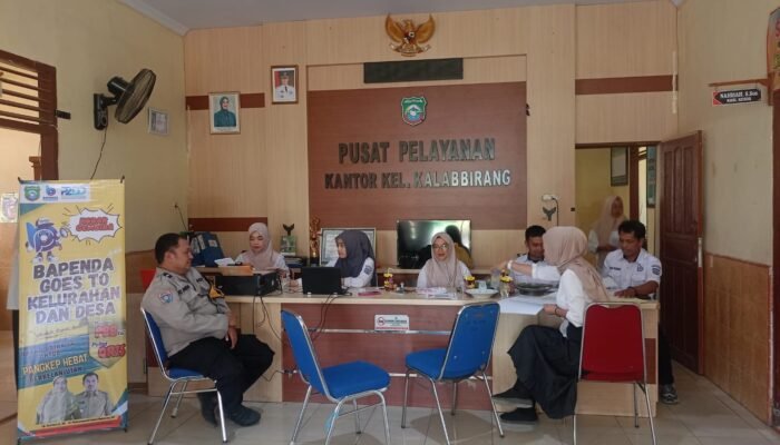Bhabinkamtibmas Kalabbirang Hadiri Sosialisasi Pembebasan Denda Pajak Daerah, Ajak Warga Manfaatkan Program Bapenda