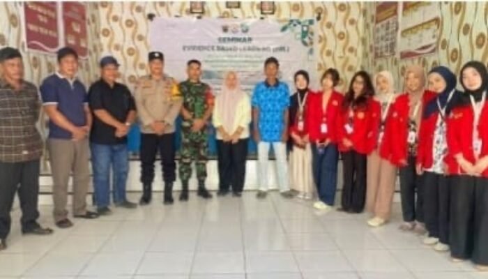 Mahasiswa Ilmu Gizi Fakultas Kesehatan Masyarakat Unhas Laksanakan Seminar EBL II
