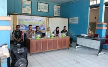 Sinergi Bhabinkamtibmas dan Babinsa Hadiri Rembuk Stunting Desa Malaka, Dorong Target Zero Stunting 2027