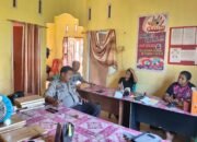 Bhabinkamtibmas Kelurahan Mappasaile DDS ke Rumah Warga, Imbau Pendatang Jaga Kamtibmas dan Lapor ke RT