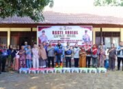 Semarak HUT ke-81 RI, Kapolda Sulsel Kibarkan Bendera Merah Putih di Wilayah Kepulauan Makassar