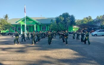 Tingkatkan Kesiapan dan Keterampilan Bela Diri, Personel Kodim 1421/Pangkep Gelar Latihan Pencak Silat Militer