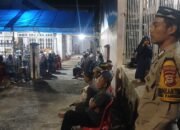 Wujud Empati, Bhabinkamtibmas Polsek Pangkajene Hadiri Takziah dan Sampaikan Imbauan Kamtibmas