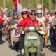 Konvoi Merah Putih HUT ke-81 RI Semarak, Bupati Barru Sapa Warga Sepanjang Jalan