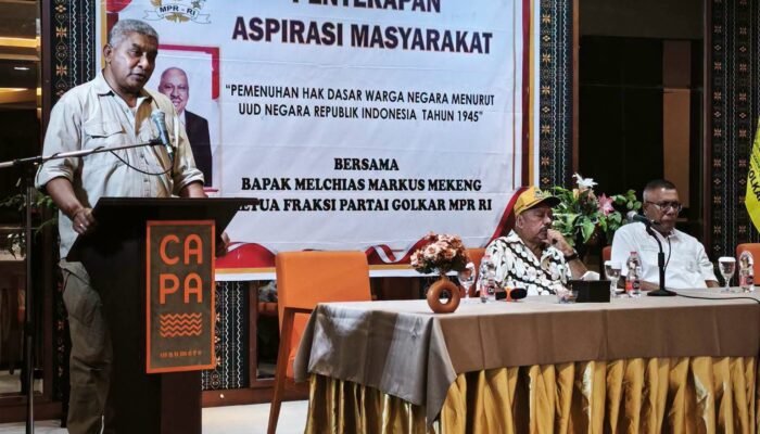 Anggota DPR RI, Melchias Mekeng Serap Aspirasi Guru Honorer di Sikka, Keluhkan Sejumlah Persoalan