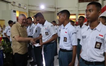 Sukses Jalankan Tugas di HUT RI ke 81 Anggota Paskibraka Pinrang Terima Uang Saku dari Bupati