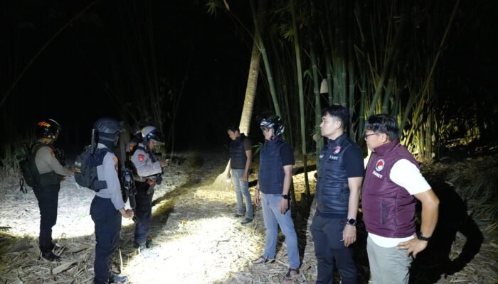 Sapu Bersih Narkoba Tim Gabungan Polres Pinrang Patroli Dini Hari di Tempat Hiburan Malam