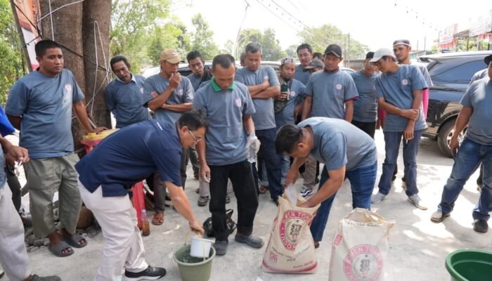 Antusias 100 Pekerja Bangunan di Takalar Ikuti Temu Tukang Semen Tonasa