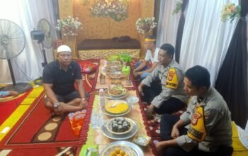 Bhabinkamtibmas Mappasaile Pantau Hajatan Pernikahan Warga, Pastikan Situasi Kamtibmas Kondusif