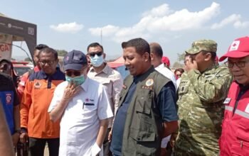 Jusuf Kalla Tinjau Pengungsi Gempa Sikka, Imbau Percepatan Pemulihan Aktivitas Warga