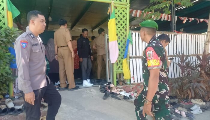 Bhabinkamtibmas Polsek Pangkajene Hadiri Pencanangan Pemberian Vitamin A dan Obat Cacing, Dilanjutkan Anjangsana ke Panti Asuhan Al Jabbar