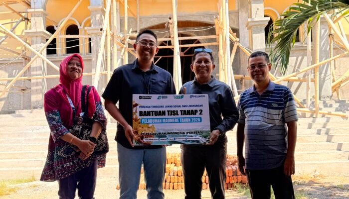 Pelindo Serahkan Bantuan Tahap Kedua untuk Pembangunan Gereja Santa Maria Perumnas Maumere