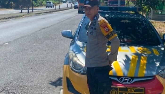 Polsek Mandalle Gelar Patroli Sore, Jaga Kamtibmas Tetap Kondusif