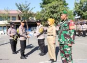 Apel Pagi Jam Pimpinan, Kapolres Pangkep Berikan Penghargaan 3 Pilar Kamtibmas