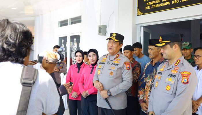 Kapolda Sulsel Resmikan Sumur Bor Air Bersih, Bantu Masyarakat Romang Tangngayya Atasi Keterbatasan Air