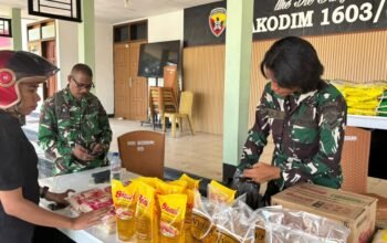 Wujud Kepedulian kepada Masyarakat, Kodim 1603/Sikka Gelar Bazar Murah Sambut HUT Ke-81 TNI