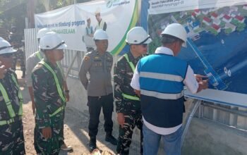Kapolsubsektor Dampingi Dandim 1421 Pangkep Tinjau Pembangunan Kampung Nelayan Merah Putih di Pulau Salemo