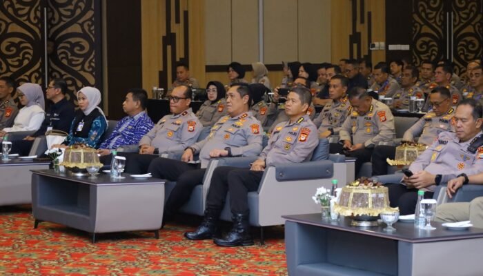 Kapolda Sulsel Buka Pembekalan PNPP Jelang Purna Tugas, Tekankan Kesiapan Hadapi Masa Pensiun