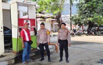 Antisipasi Antrean Panjang, Personel Polsek Bungoro Pantau SPBU 74.906.23